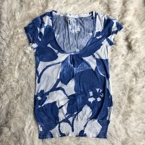 American Eagle outfitters shirt